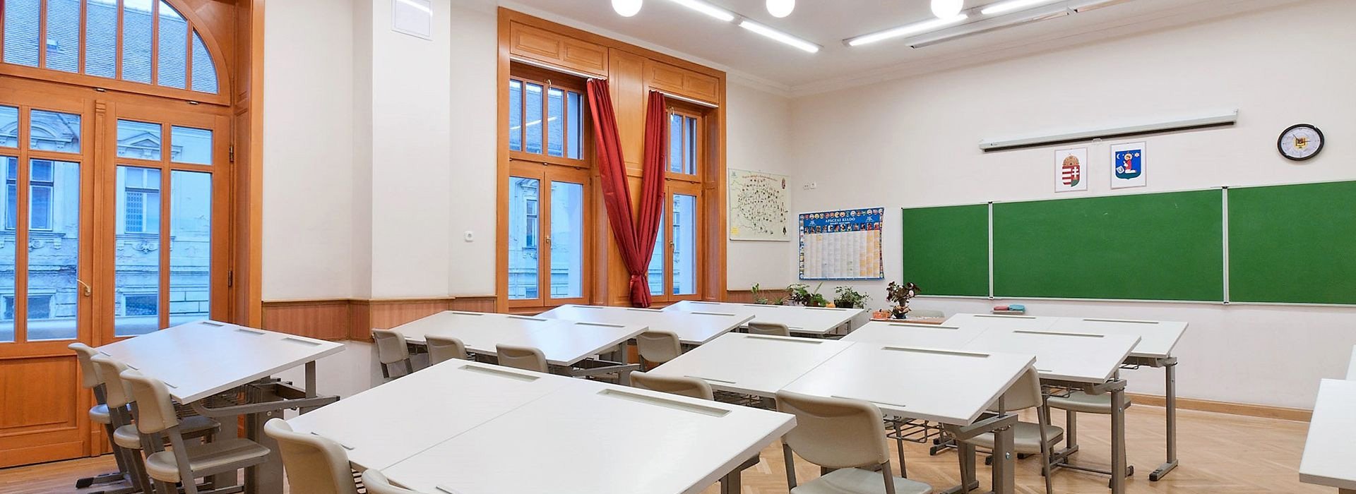 Image classroom Tarczy Lajos Általános Iskola