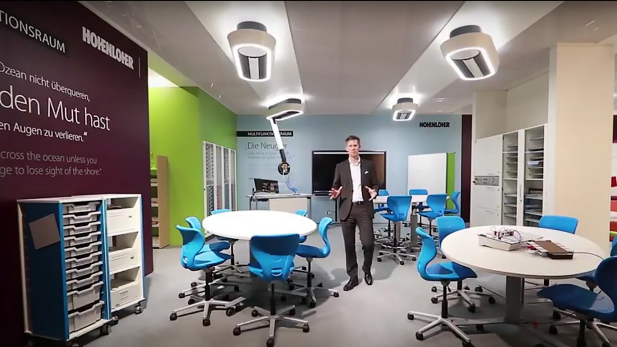 Video: Hello Multifunctional Room